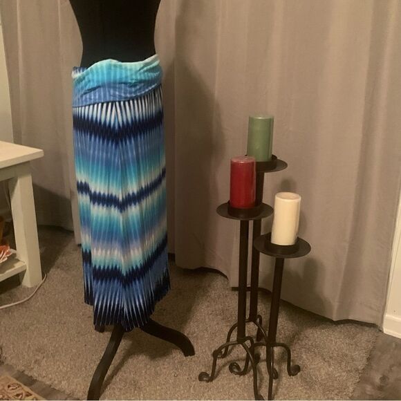 Cynthia Rowley Skirt   - Picture 2 of 7